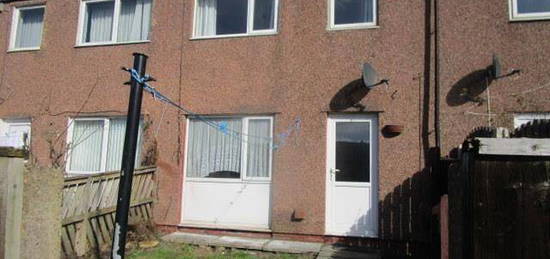 Terraced house to rent in Kendal Grove, Leeds LS3