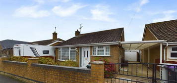 2 bedroom detached bungalow for sale