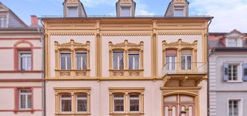 Sie hier? Wir auch! Historische Rarität, 4-Familienhaus auf einem ca. 790,00 m² großen Grundstück