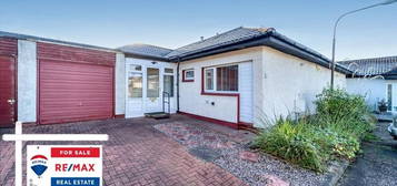 3 bedroom semi-detached bungalow for sale