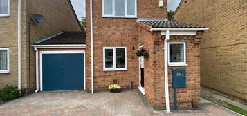 2 bedroom link detached house