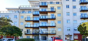 2 bedroom ground floor flat for sale