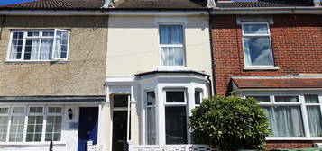 Terraced house to rent in Wyndcliffe Road, Southsea PO4