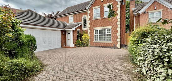 4 bedroom detached house to rent