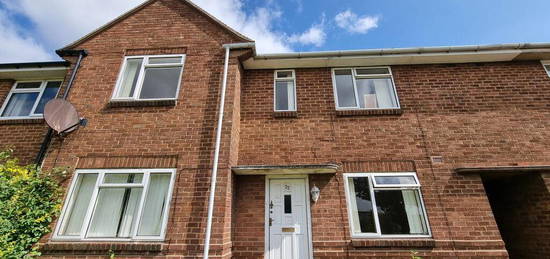 6 bedroom terraced house