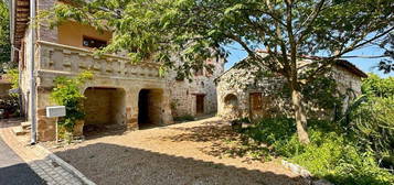 Maison  à louer, 3 pièces, 2 chambres, 103 m²