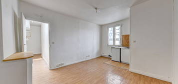 Studio  à vendre, 1 pièce, 23 m², Étage 6/6