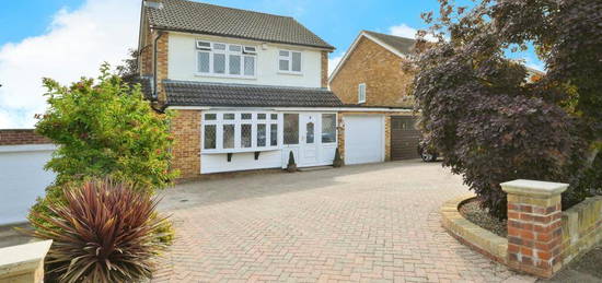 4 bedroom link detached house for sale