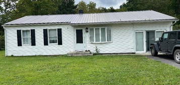 416 Bottom Rd, Raven, VA 24639