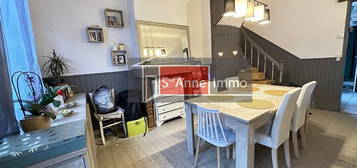 Maison  à vendre, 5 pièces, 2 chambres, 61 m²