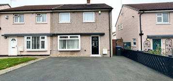 2 bedroom semi-detached house for sale