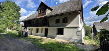 Prodej rodinného domu 220 m², pozemek 1 187 m²