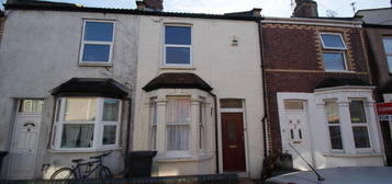 2 bedroom terraced house