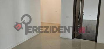 Apartament 3 camere+curte- Cartierul Latin