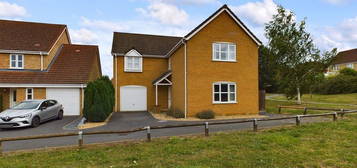 4 bed detached house for sale