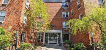 185 S Middle Neck Rd Unit 1G, Great Neck, NY 11021