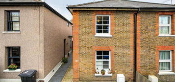 2 bedroom semi-detached house