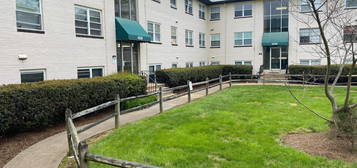 4260 Buckman Rd Apt 49, Alexandria, VA 22309