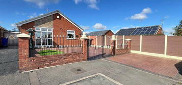 2 bedroom detached bungalow for sale