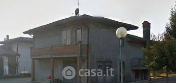 Casa indipendente in Via Mingoni