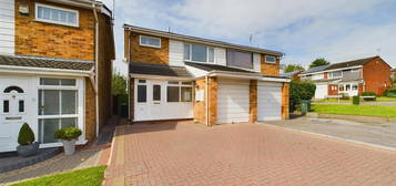 3 bed semi-detached house to rent