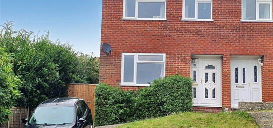 3 bed semi-detached house for sale