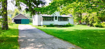 19 Mill St, Northern Bruce Peninsula, ON N0H 1W0
