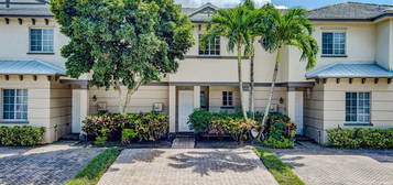 2025 Island Dr, Riviera Beach, FL 33404