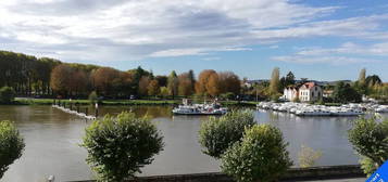 Très bel appartement bourgeois avec vue sur l'Yonne