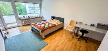 Schöne 2-Zimmer-DG-Wohnung in Eschborn!