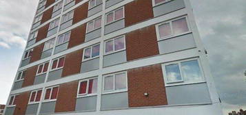 2 bed flat to rent