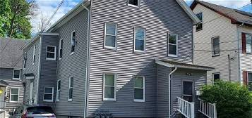 11 Falmouth St Apt 2, Worcester, MA 01607