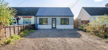 2 bedroom semi-detached bungalow for sale