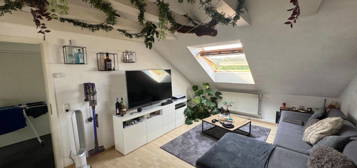 Stilvolle 2,5-Raum-Dachgeschosswohnung in Aschaffenburg