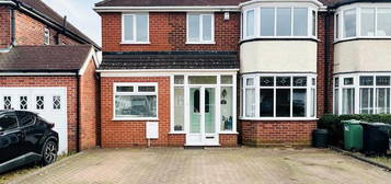 4 bedroom semi-detached house for sale