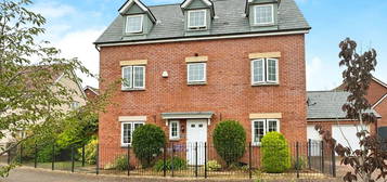 6 bed detached house for sale