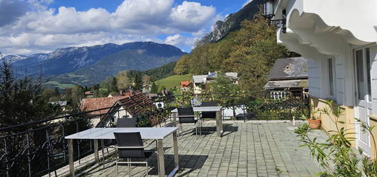 WALDSCHLÖSSL IN REICHENAU - Terrassenwohnung mit atemberaubenden Grün- und Weitblick