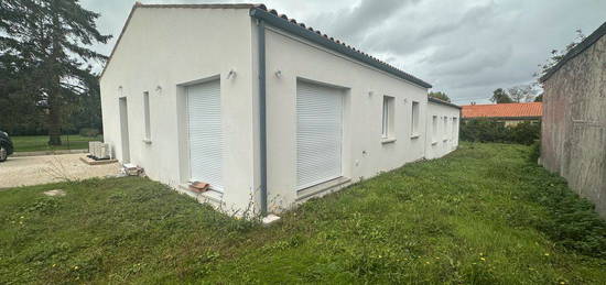 Maison 85 m2 LES ESSARDS 17250