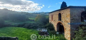 Casa indipendente in Via delle Piastre