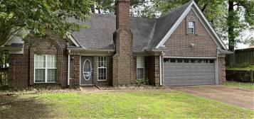 6529 Forest Grove Ln, Walls, MS 38680
