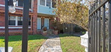 2718 Cleburne St Unit 4, Houston, TX 77004