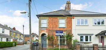 2 bed semi-detached house for sale