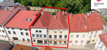 Prodej vícegeneračního domu 450 m², pozemek 428 m²