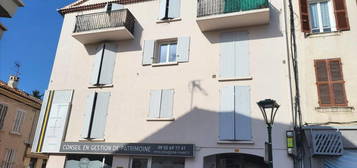 Appartement T1 - Centre-ville LA GARDE