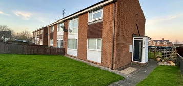 2 bedroom ground floor flat for sale