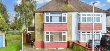 2 bed semi-detached house for sale