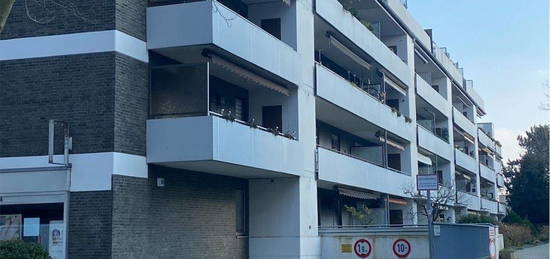 Provisionsfrei helle 3-Zimmer Wohnung in Düsseldorf zu verkaufen