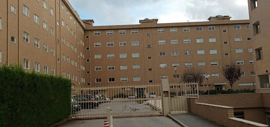 Arrendamento de Apartamento T2  na rua das Amoras, 49 EdQuintaNova