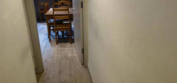 6 bedroom terraced house to rent