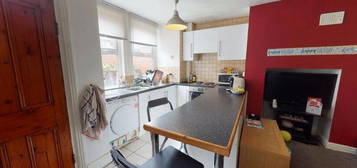 4 bedroom terraced house